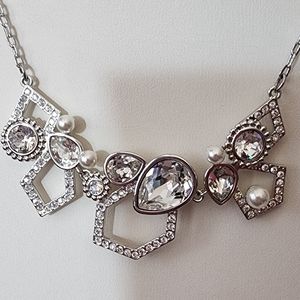 Crystals and Pearl's necklace